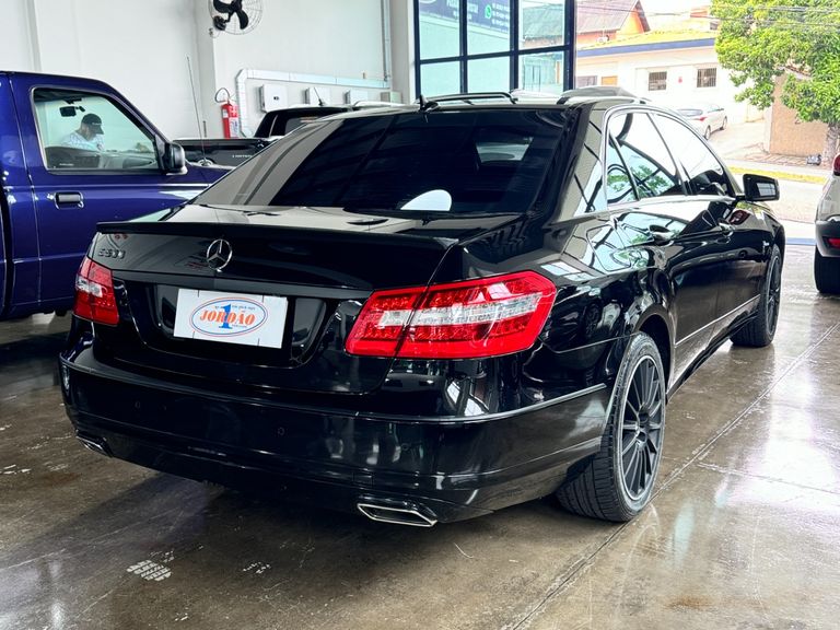 Mercedes E-500 Avant. 5.0 V8 4p Aut. (Blindada)