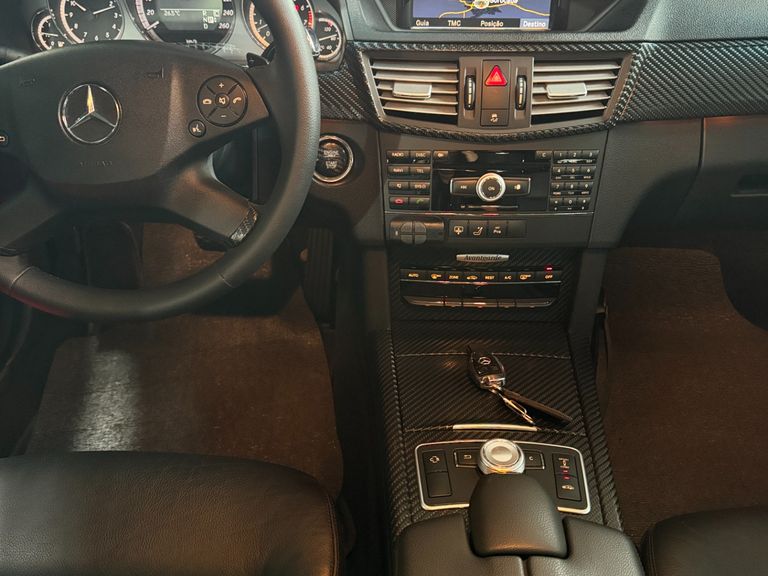 Mercedes E-500 Avant. 5.0 V8 4p Aut. (Blindada)