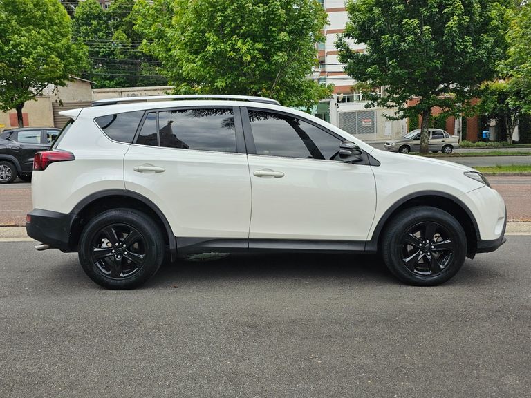 Toyota RAV4 2.0 4x2 16V Aut.