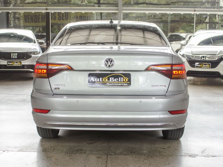 VolksWagen JETTA Comfort. 250 TSI 1.4 Flex 16v Aut.