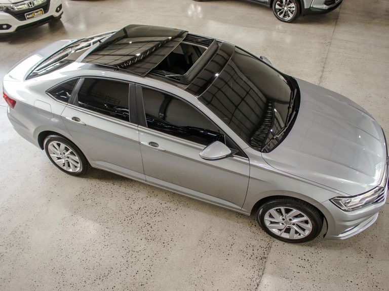 VolksWagen JETTA Comfort. 250 TSI 1.4 Flex 16v Aut.