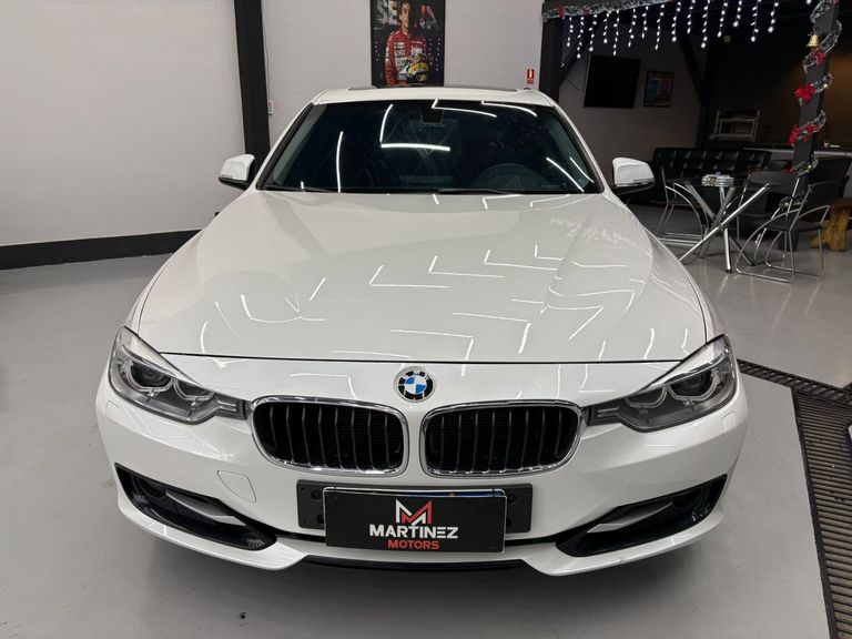 BMW 328iA Sport 2.0 16V/2.0 16V Flex 4p