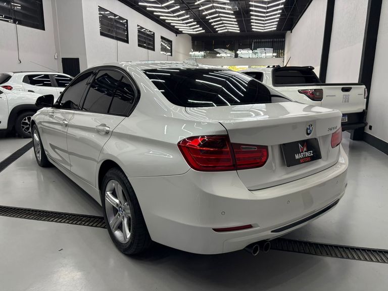 BMW 328iA Sport 2.0 16V/2.0 16V Flex 4p