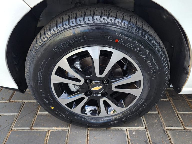 Chevrolet PRISMA Sed. LT 1.0 8V FlexPower 4p