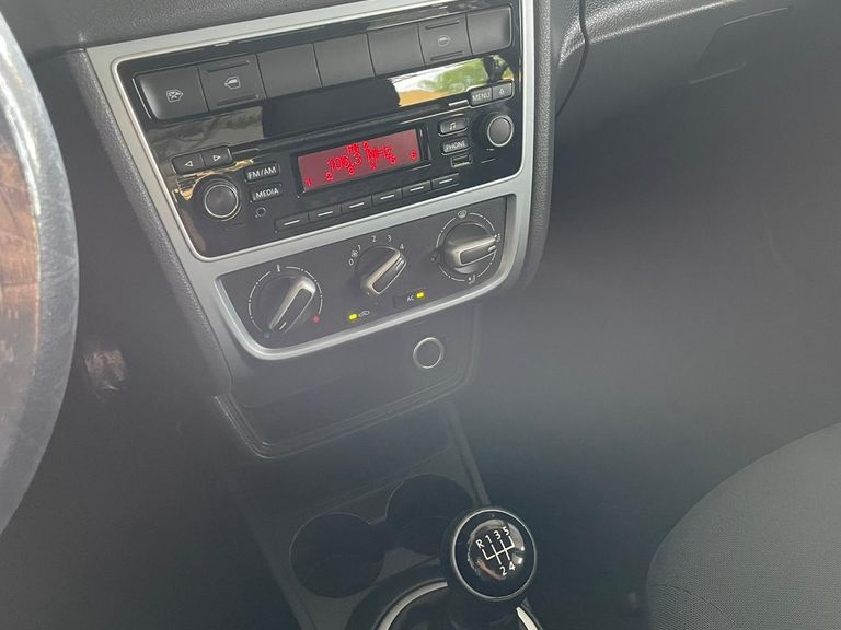 VolksWagen VOYAGE Comfortline  1.0 T.Flex 8V 4p