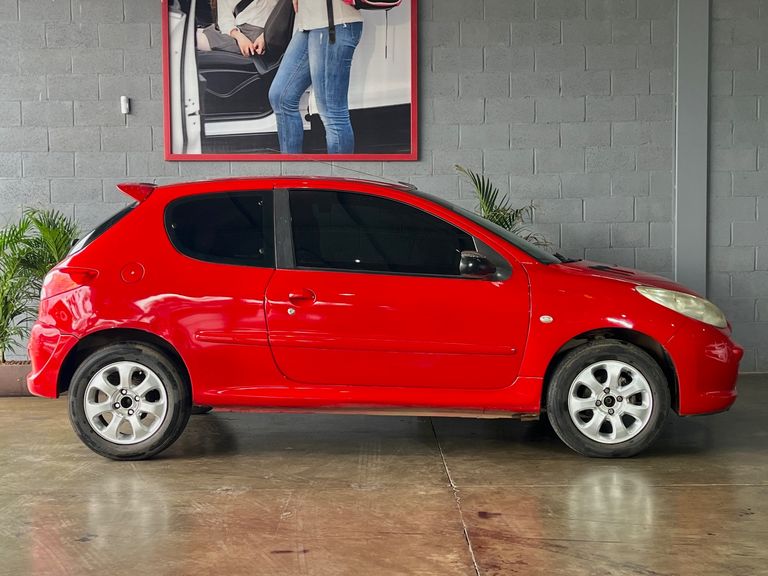 Peugeot 207 XR 1.4 Flex 8V 3p