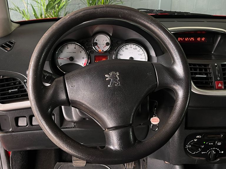 Peugeot 207 XR 1.4 Flex 8V 3p