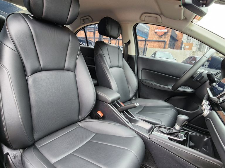 Honda CITY Sedan Touring 1.5 Flex 16V 4p Aut.