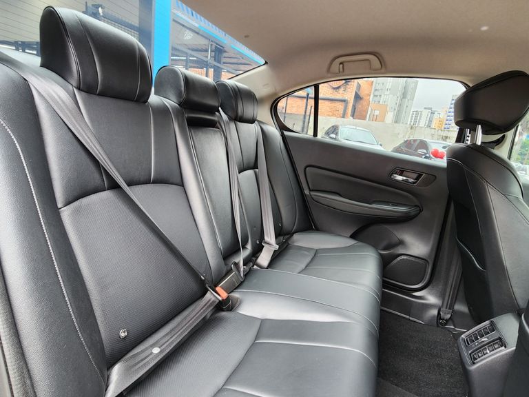 Honda CITY Sedan Touring 1.5 Flex 16V 4p Aut.