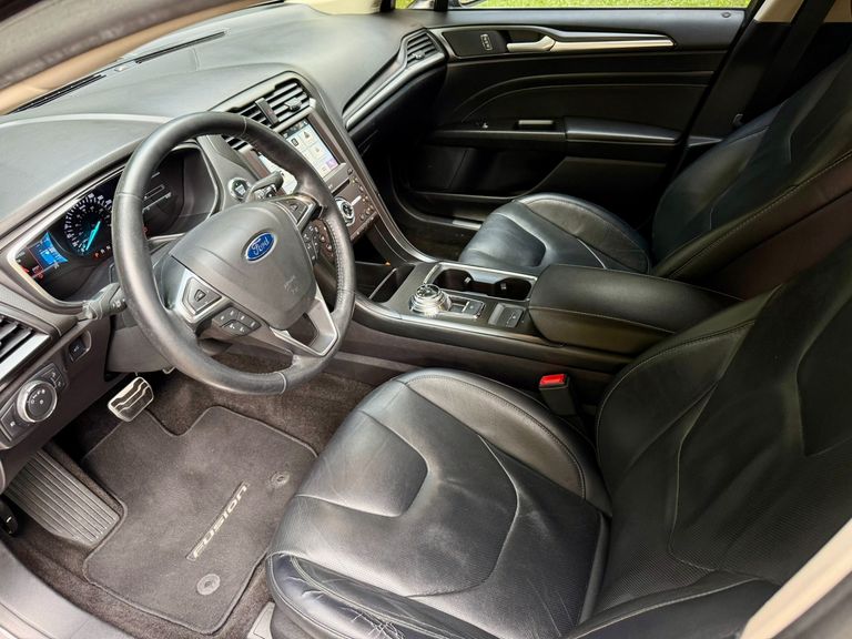 Ford Fusion Titanium 2.0 GTDI Eco. Fwd Aut.