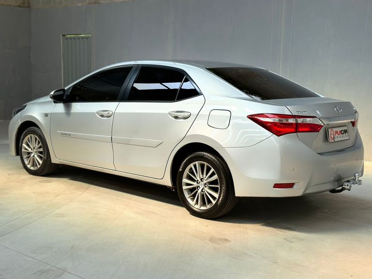 Toyota Corolla XEi 2.0 Flex 16V Aut.