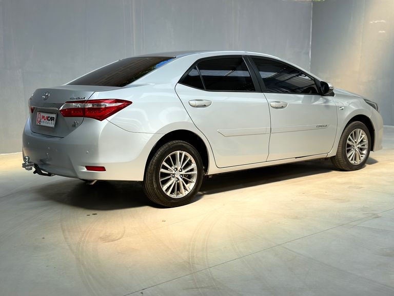 Toyota Corolla XEi 2.0 Flex 16V Aut.