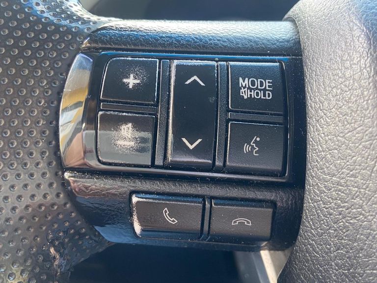 Toyota Hilux CD SRV 4x4 2.8 TDI Diesel Aut.