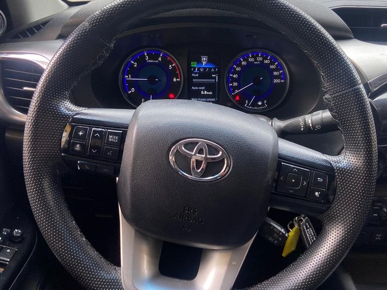 Toyota Hilux CD SRV 4x4 2.8 TDI Diesel Aut.