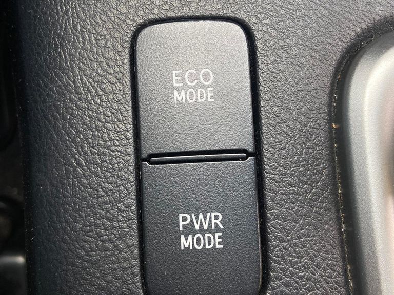 Toyota Hilux CD SRV 4x4 2.8 TDI Diesel Aut.