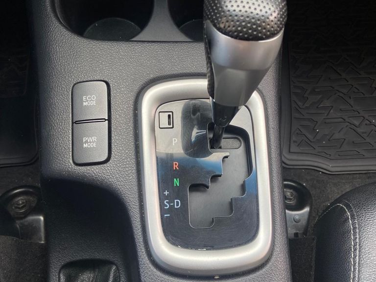 Toyota Hilux CD SRV 4x4 2.8 TDI Diesel Aut.