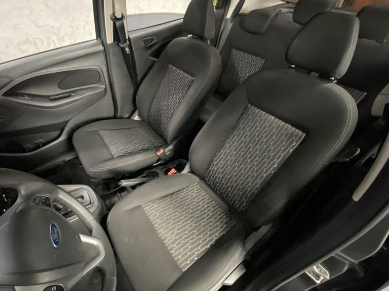 Ford Ka 1.5 Sedan SE Plus 12V Flex 4p Aut.