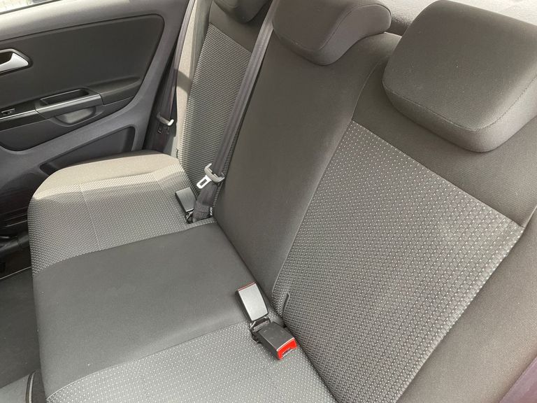 VolksWagen Fox Connect 1.6 Flex 8V 5p