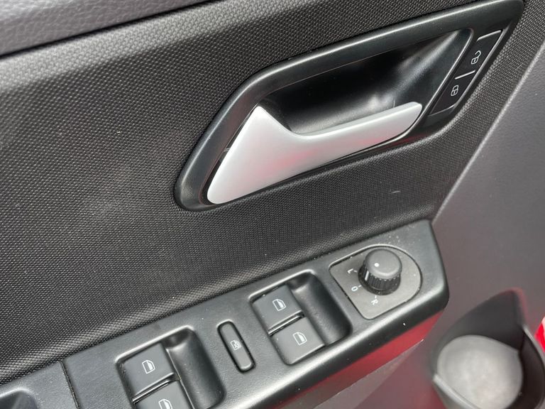 VolksWagen Fox Connect 1.6 Flex 8V 5p