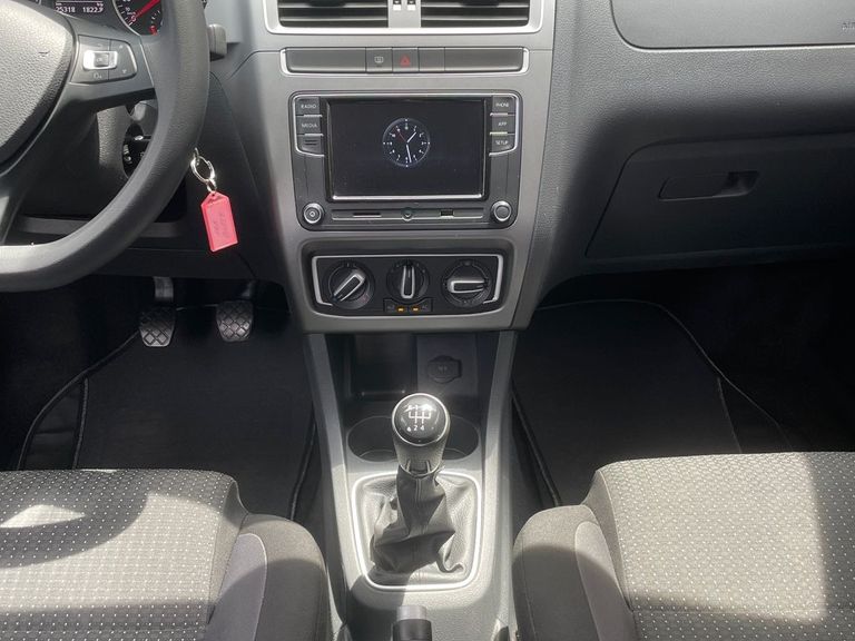 VolksWagen Fox Connect 1.6 Flex 8V 5p