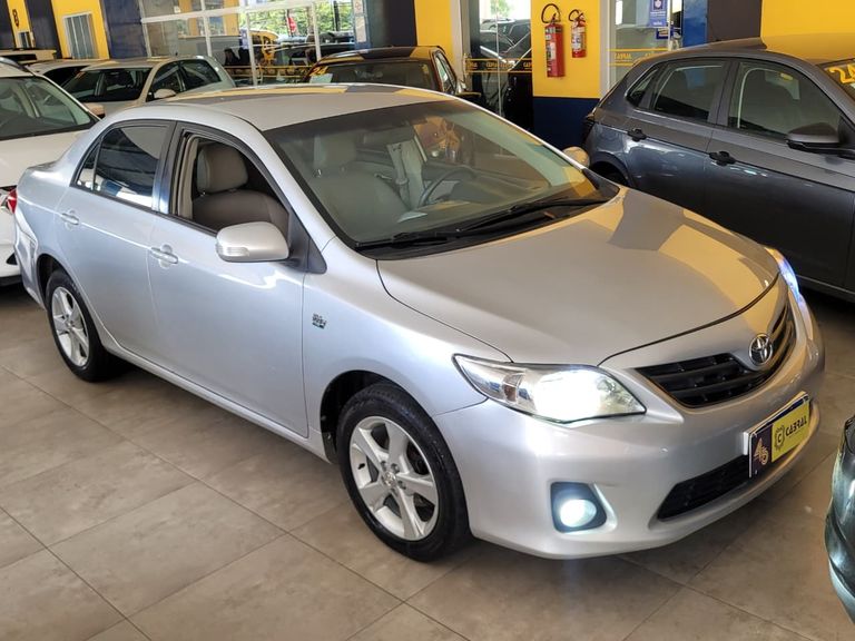 Toyota Corolla XEi 2.0 Flex 16V Aut.