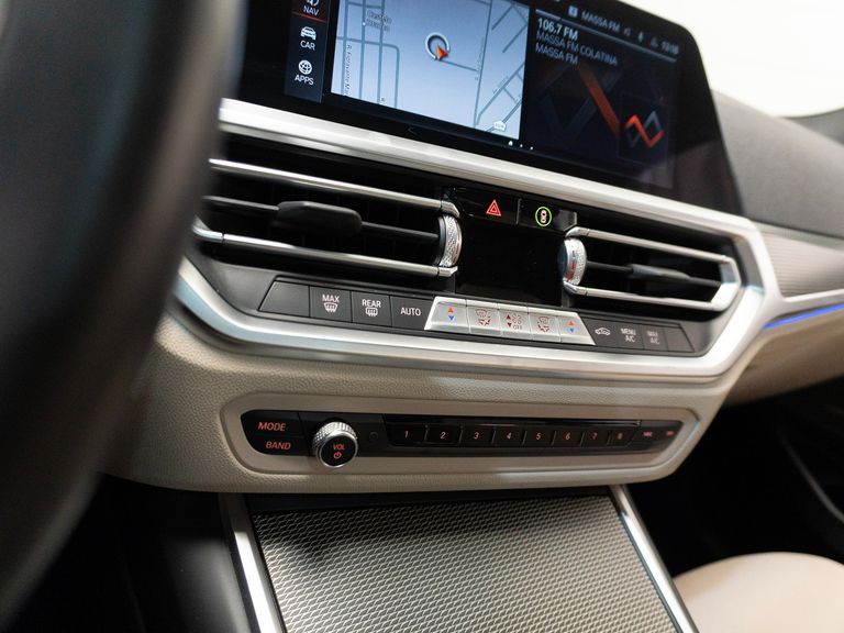 BMW 320iA 2.0 TB M Sport A.Flex/M.Sport 4p