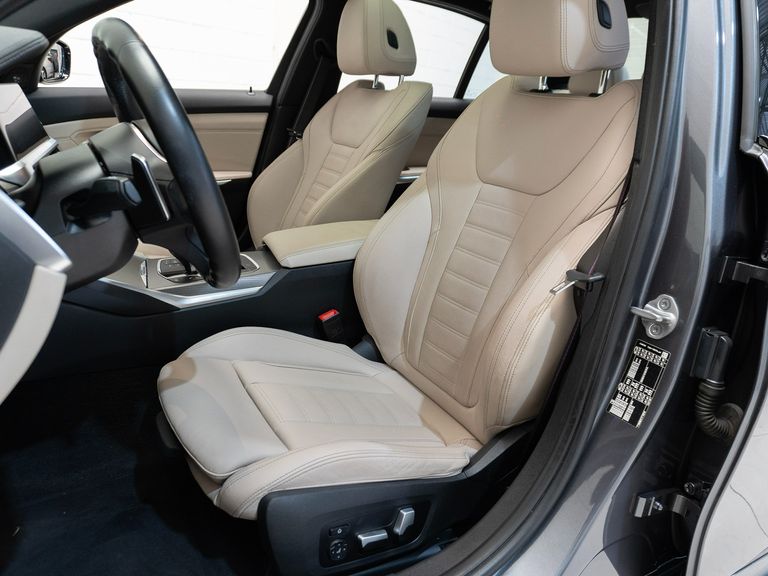 BMW 320iA 2.0 TB M Sport A.Flex/M.Sport 4p