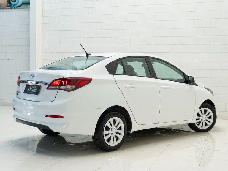 Hyundai HB20S C.Style/C.Plus1.6 Flex 16V Aut. 4p