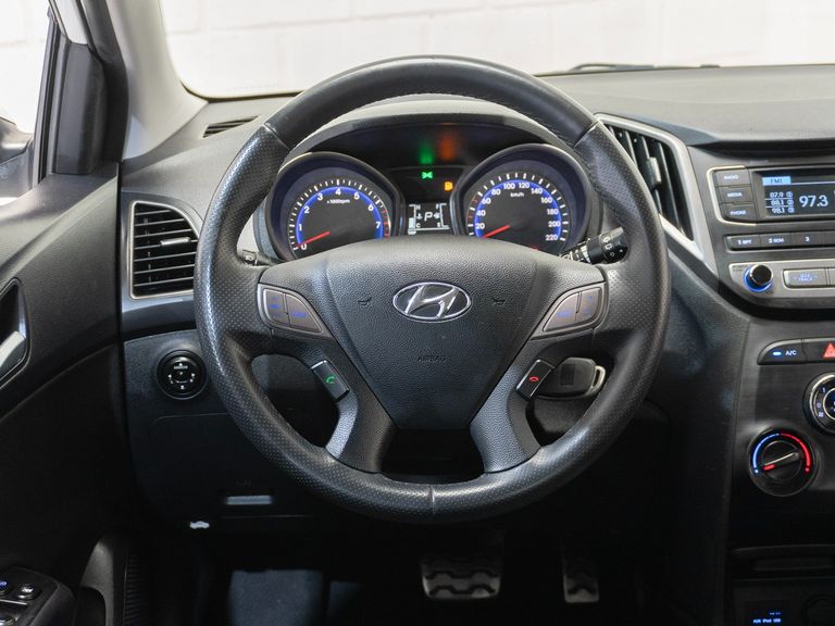 Hyundai HB20X Style 1.6 Flex 16V Aut.