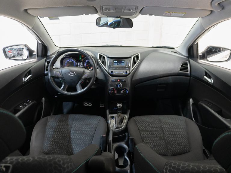 Hyundai HB20X Style 1.6 Flex 16V Aut.