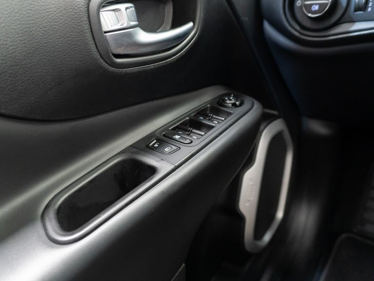 Jeep Renegade Longitude 1.8 4x2 Flex 16V Aut.