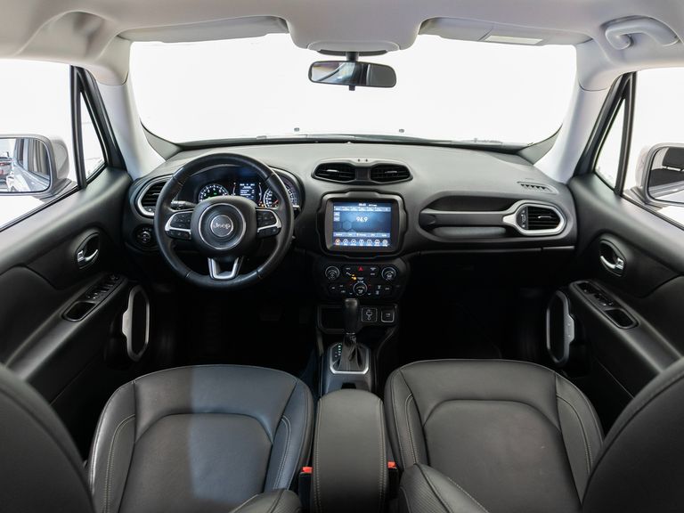 Jeep Renegade Longitude 1.8 4x2 Flex 16V Aut.