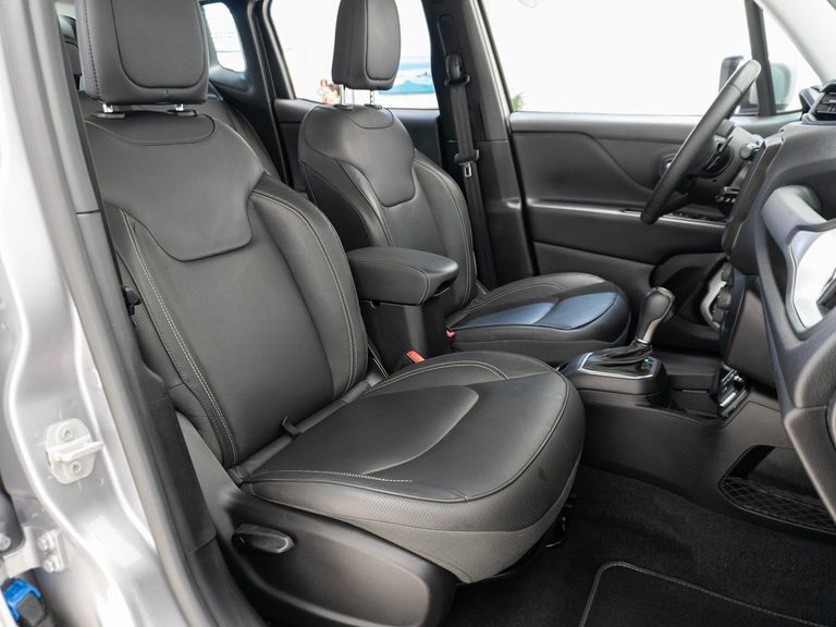 Jeep Renegade Longitude 1.8 4x2 Flex 16V Aut.