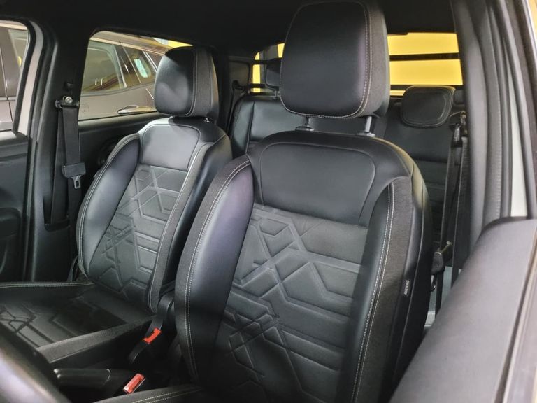 Fiat Strada Volcano 1.3 Flex 8V CD