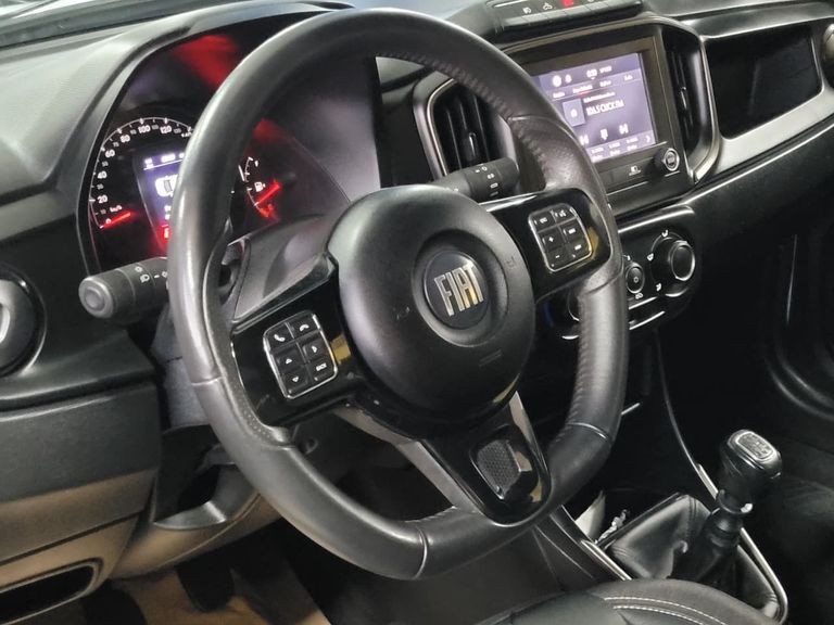 Fiat Strada Volcano 1.3 Flex 8V CD