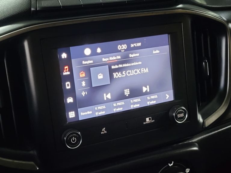 Fiat Strada Volcano 1.3 Flex 8V CD