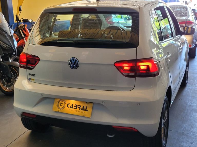 VolksWagen Fox Connect 1.6 Flex 8V 5p