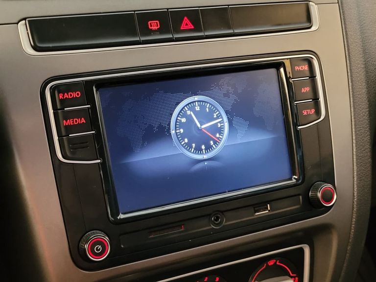 VolksWagen Fox Connect 1.6 Flex 8V 5p