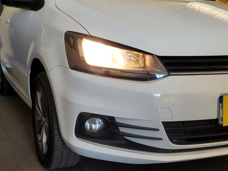 VolksWagen Fox Connect 1.6 Flex 8V 5p