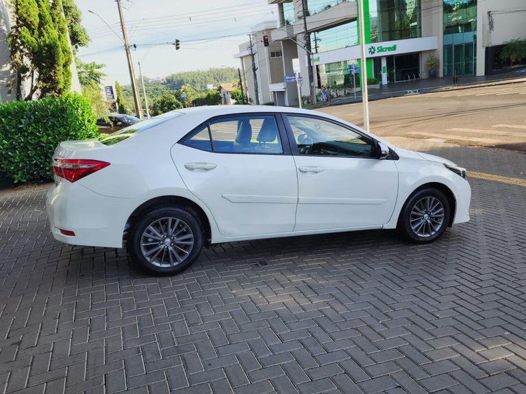 Toyota Corolla XEi 2.0 Flex 16V Aut.