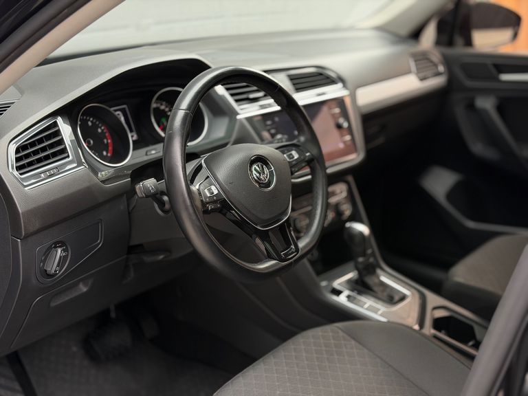 VolksWagen TIGUAN Allspac 250 TSI 1.4 Flex