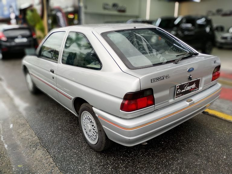 Ford Escort GL 1.8i / 1.8