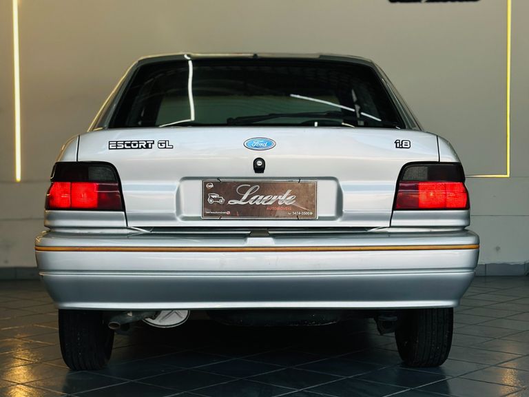 Ford Escort GL 1.8i / 1.8