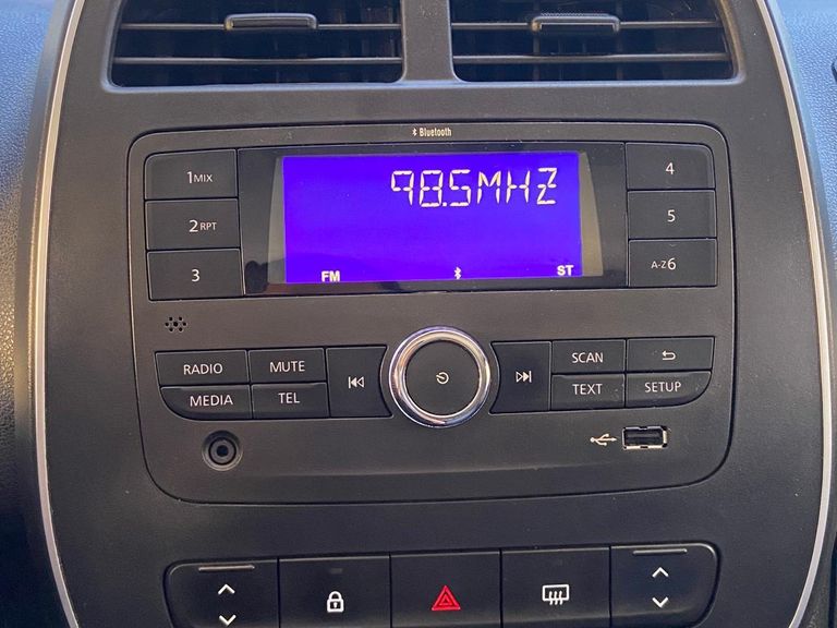 Renault KWID Zen 1.0 Flex 12V 5p Mec.