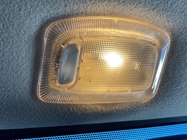 Renault KWID Zen 1.0 Flex 12V 5p Mec.