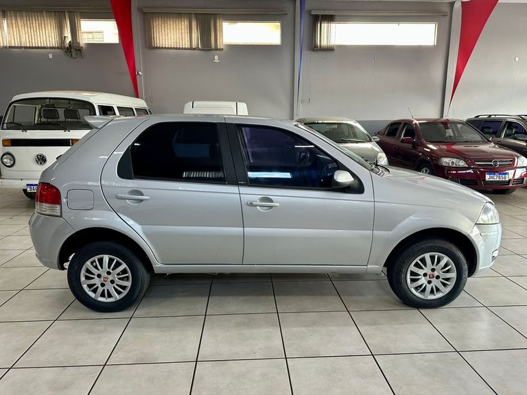 Fiat Palio ELX 1.4 Fire/30 Anos F. Flex 8V 4p