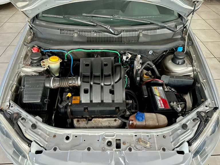 Fiat Palio ELX 1.4 Fire/30 Anos F. Flex 8V 4p