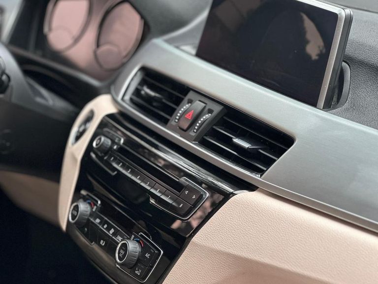 BMW X1 XDRIVE 25i Sport 2.0/2.0 Flex Aut.