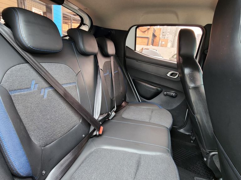 Renault KWID Intense 1.0 Flex 12V 5p Mec.