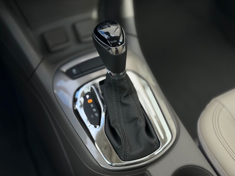 Chevrolet CRUZE Sport LTZ 1.4 16V TB Flex 5p Aut.